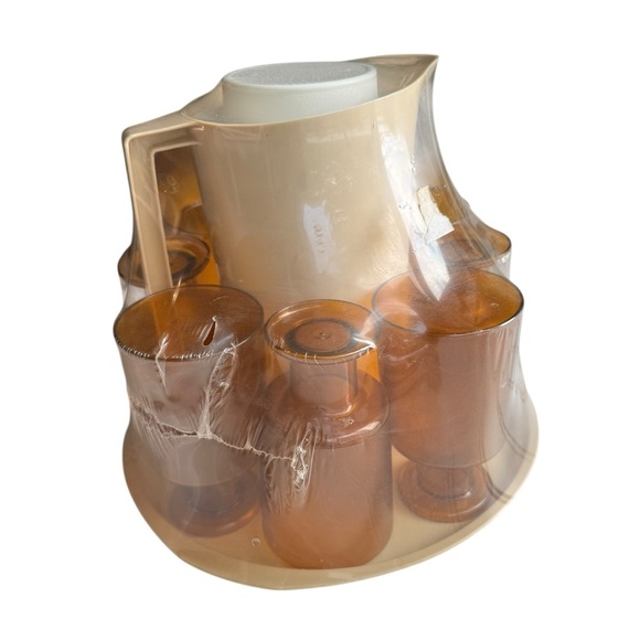Vintage Alladin Plastics Holiday Set 2.5 Qt Pitcher Tray Goblets Amber New Retro - Picture 4 of 8